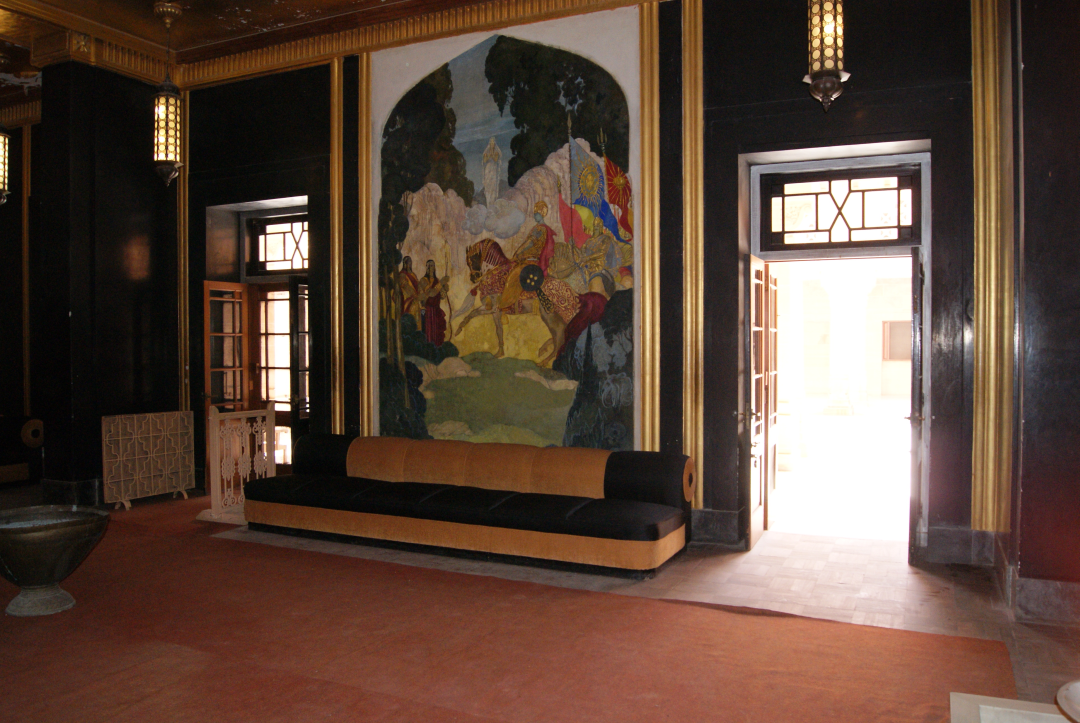 Photo montrant Stefan Norblin\'s paintings at the Umaid Bhawan palace in Jodhpur
