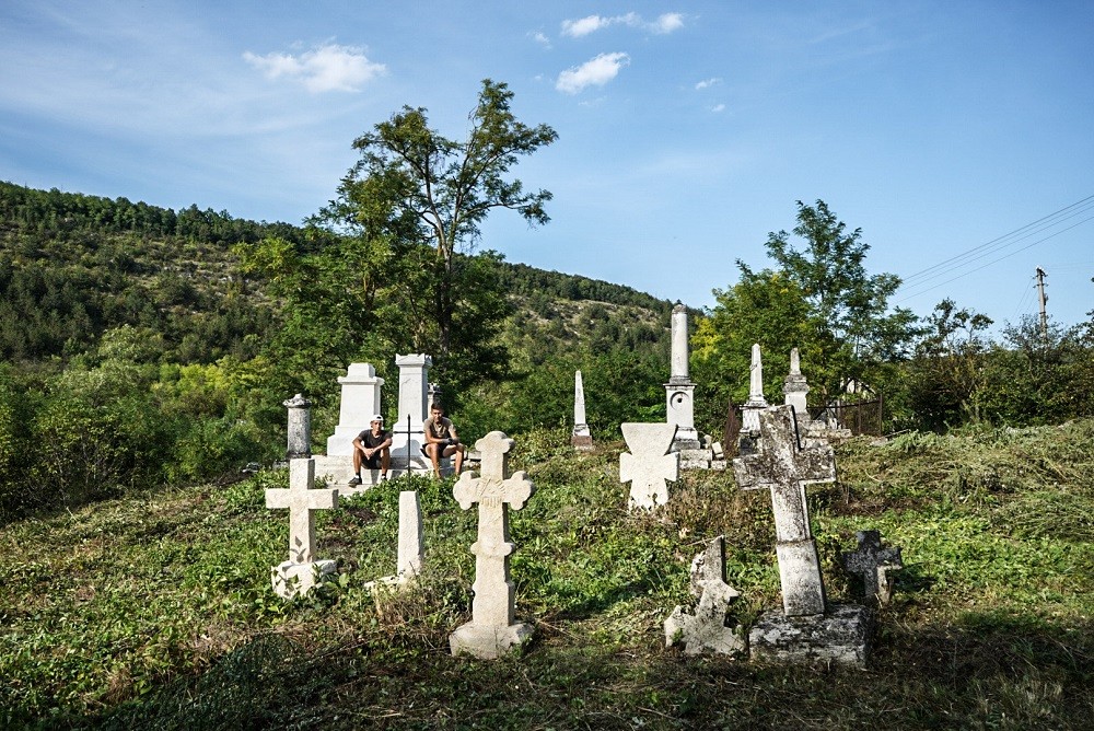 Fotografia przedstawiająca Inventory and cleaning works at Polish cemeteries in Transnistria: Rashkiv and Jahorlik