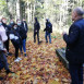 Fotografia przedstawiająca Prace porządkowe na nagrobkach żołnierzy Okręgu Wileńskiego ZWZ-AK