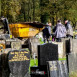 Fotografia przedstawiająca Prace porządkowe i konserwacyjne polskich grobów na cmentarzu St. Joseph\'s w Moston w Wielkiej Brytanii
