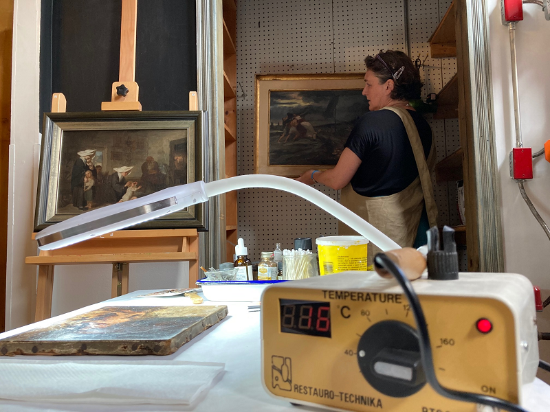 Photo montrant Conservation and restoration work on selected paintings held by the Kosciuszko Foundation