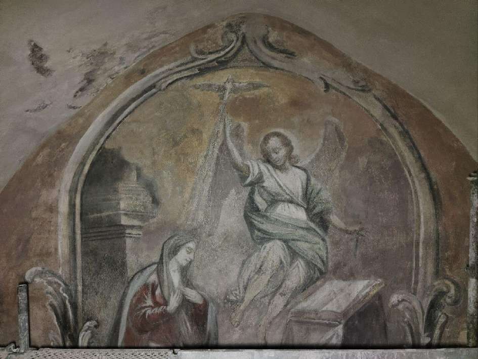Fotografia przedstawiająca Conservation of Baroque polychromies in the Church of the Assumption of the Virgin Mary, Holy Cross and St Bartholomew in Drohobych