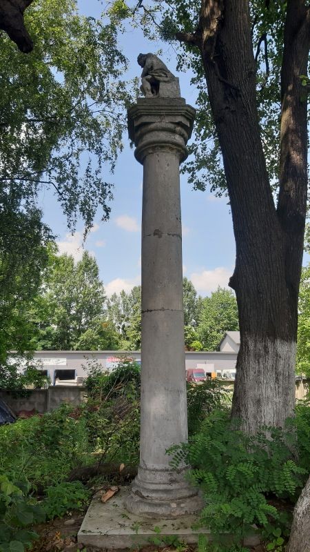 Photo montrant Travaux de restauration de la colonne-sanctuaire du Christ douloureux à Lviv