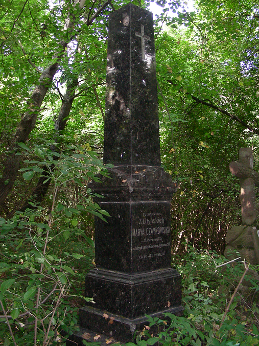 Grobowiec Marii Czajkowskiej, cmentarz w Kowalówce, stan z 2007 r.