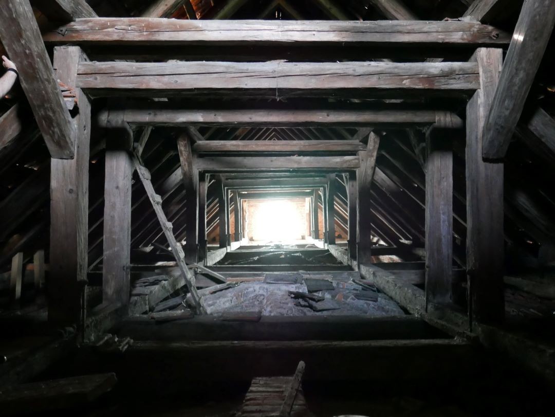 Fotografia przedstawiająca Structural and conservation repair of the trusses and roofing of the nave of St Nicholas Church in Stary Sambor, Ukraine