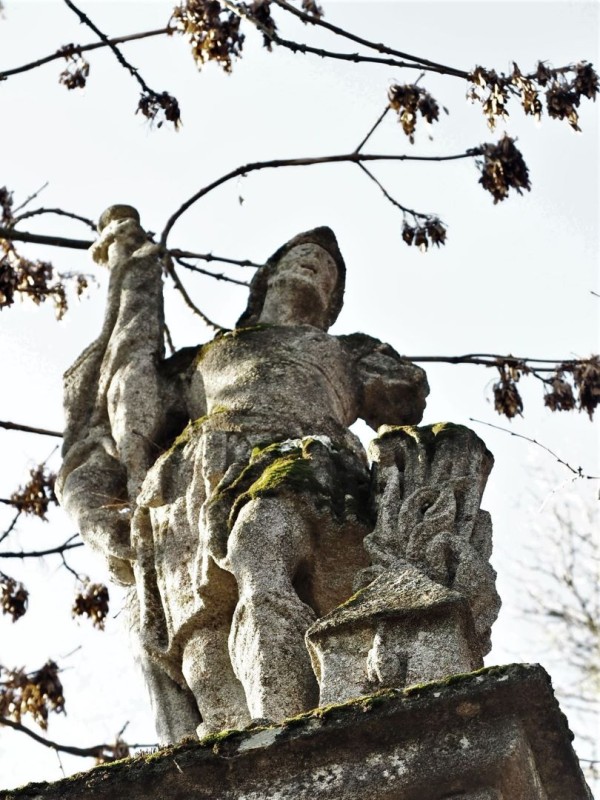 Photo montrant Travaux de conservation des monuments polonais dans la région de Ternopil