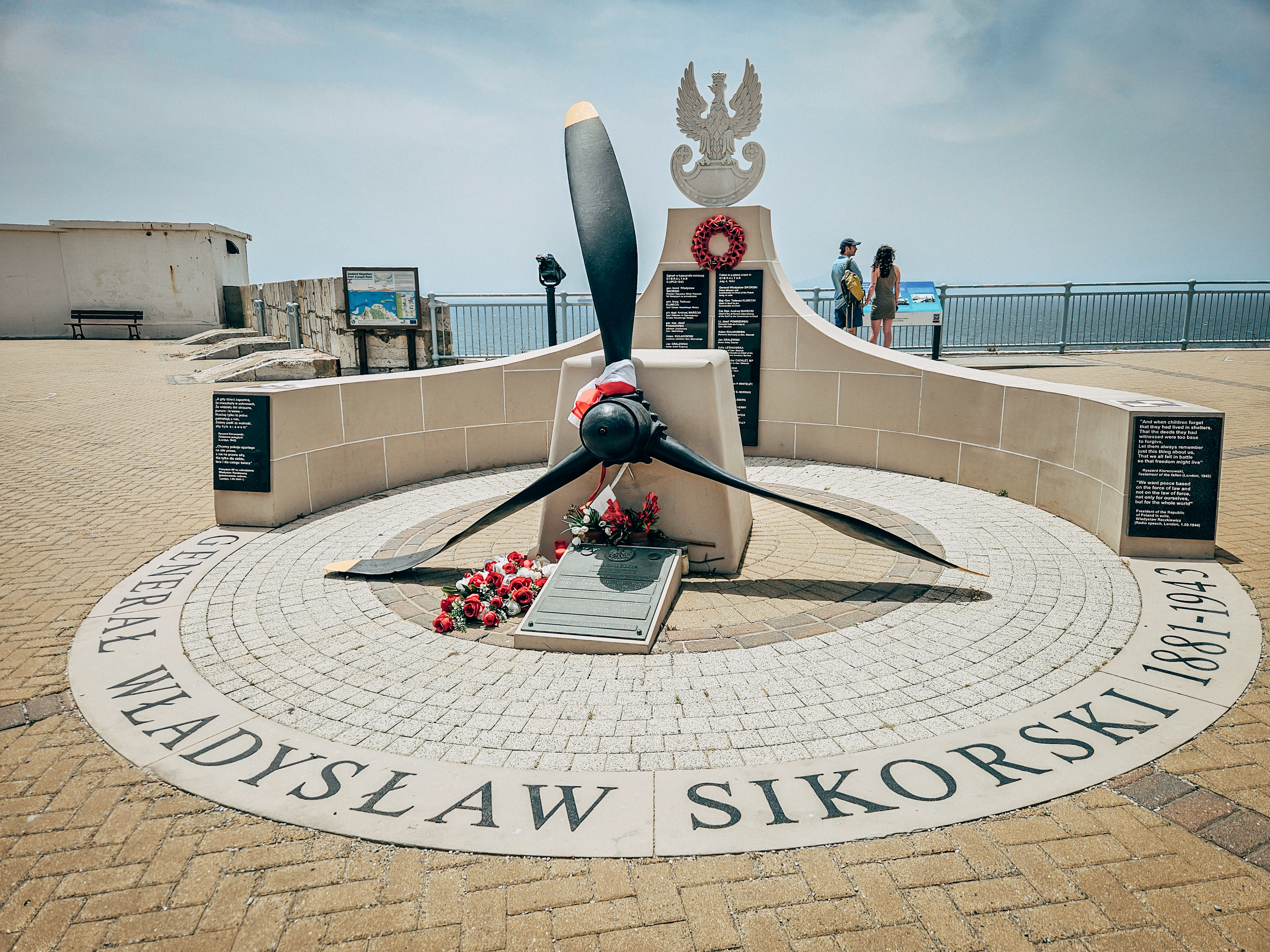 Photo showing Monument to Władysław Sikorski in Gibraltar