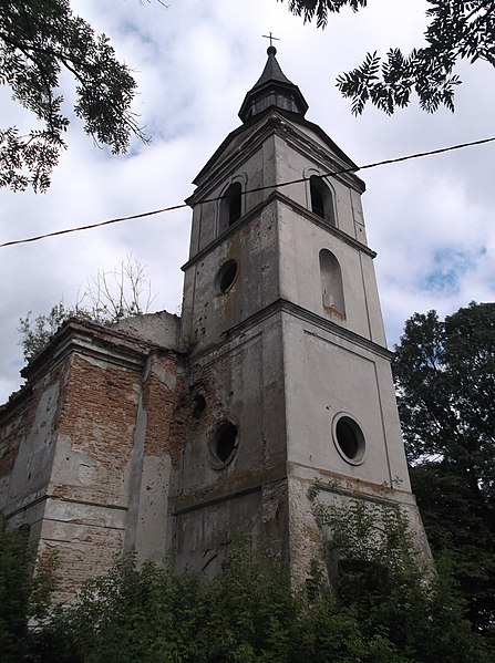 Photo montrant Ancienne église de la Sainte-Trinité et de l\'Archange Michel à Tučín