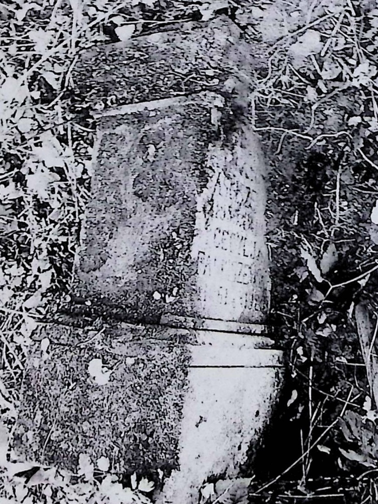 Photo showing Tombstone of Cecilia and Jan Fasciszewski