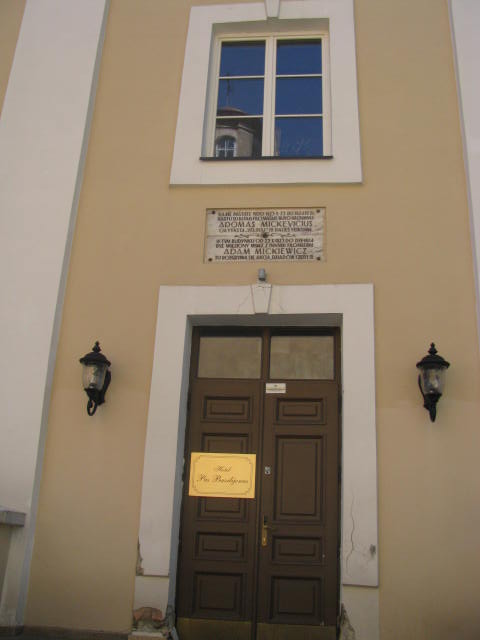 Photo montrant La cellule de Konrad à Vilnius