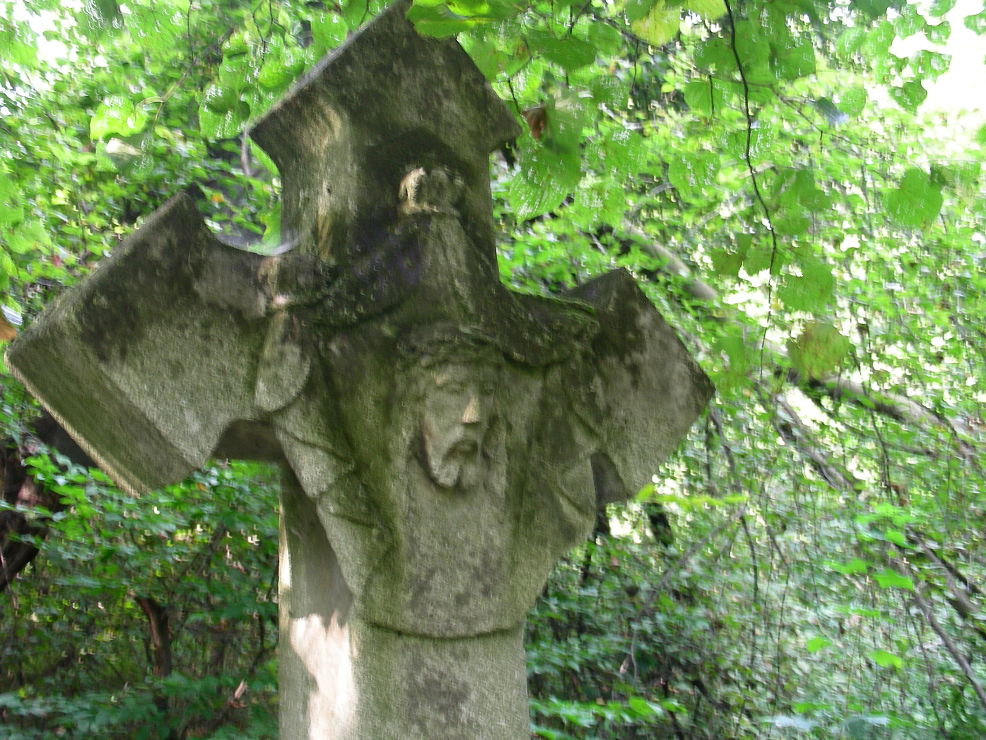 Fragment nagrobka Anny Na[wa]kowskiej, cmentarz w Kowalówce, stan z 2007 r.