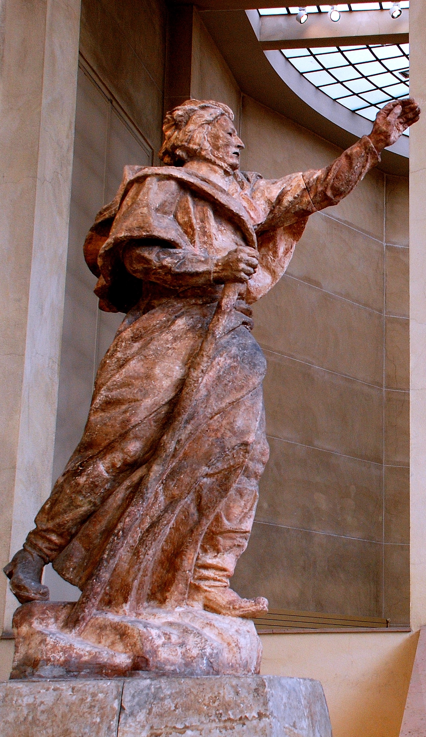 Fotografia przedstawiająca Sculpture depicting Adam Mickiewicz in the Bourdelle Museum in Paris