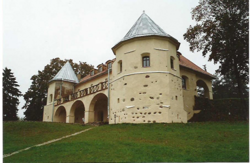 Fotografia przedstawiająca Zamek w Narwiliszkach