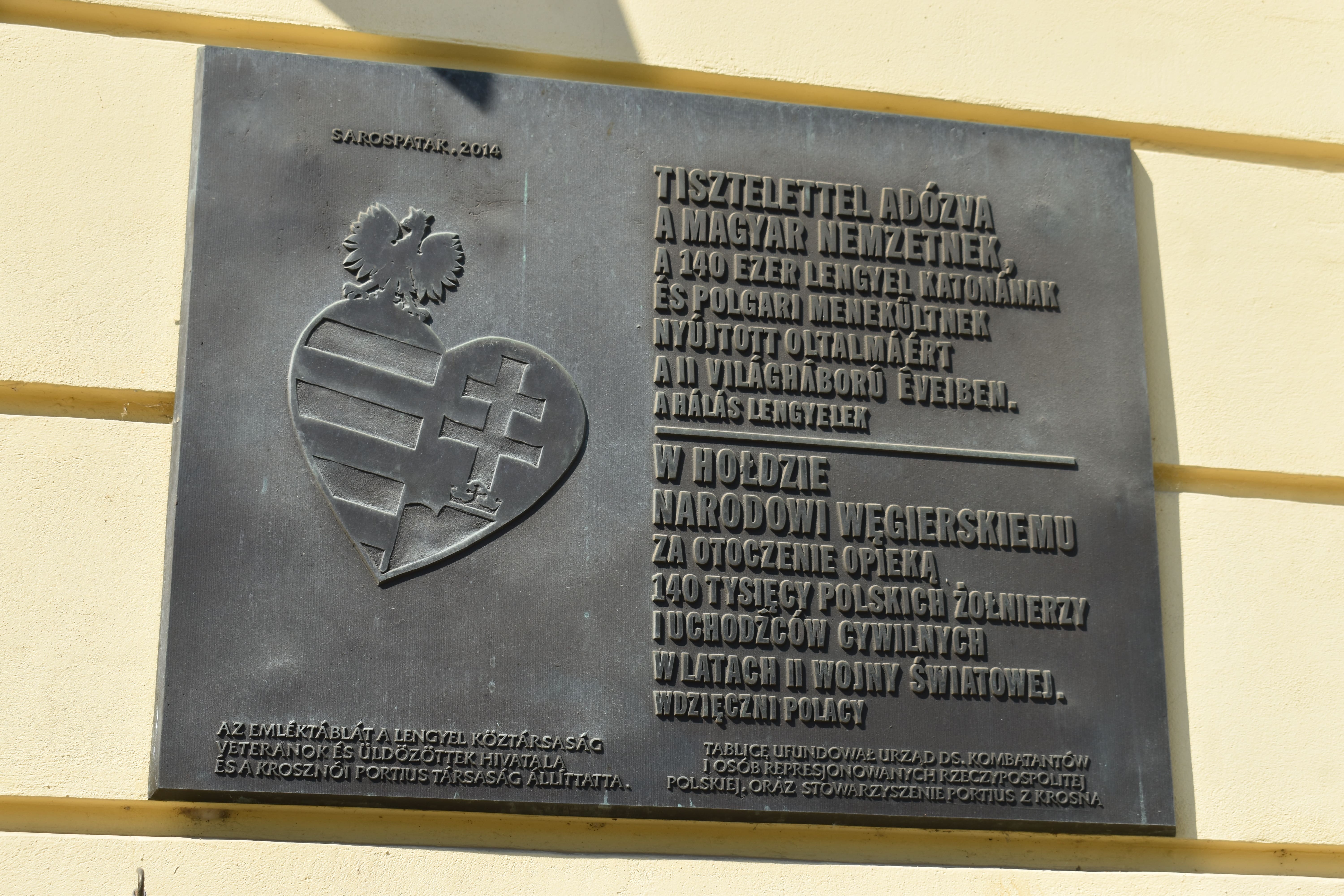 Fotografia przedstawiająca Plaque in tribute to the Hungarian people in Sárospatak