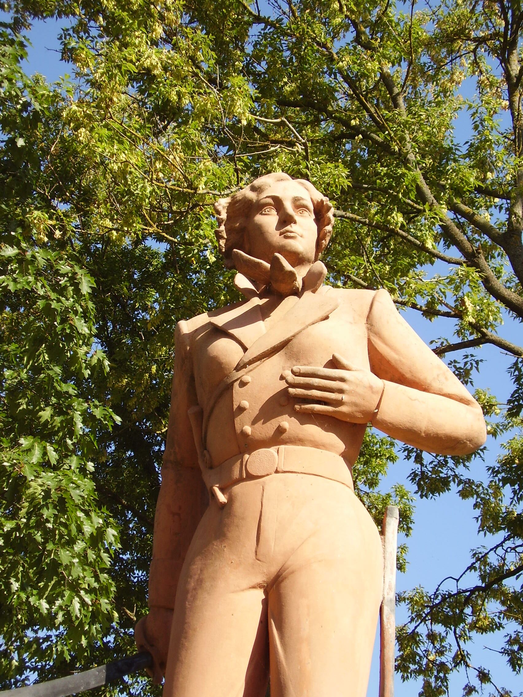 Fotografia przedstawiająca Pomnik Emili Plater w Kopciowie
