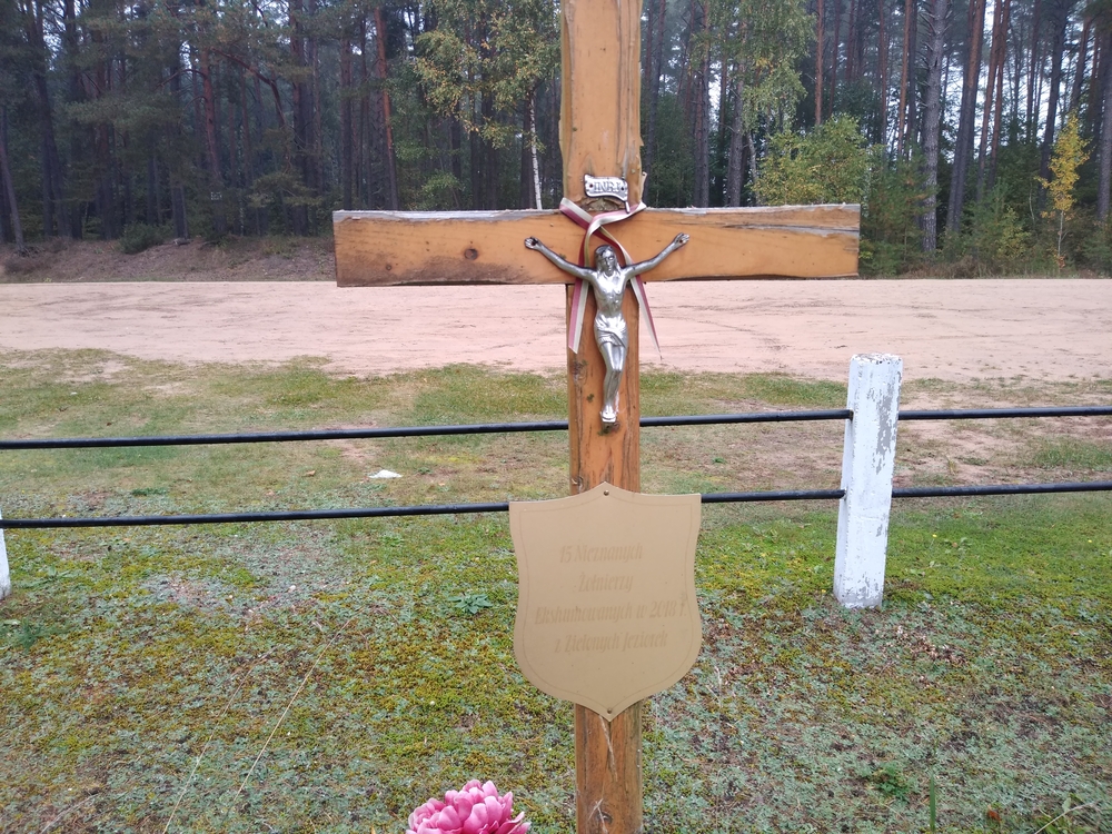 Photo montrant Groby żołnierzy Armii Krajowej