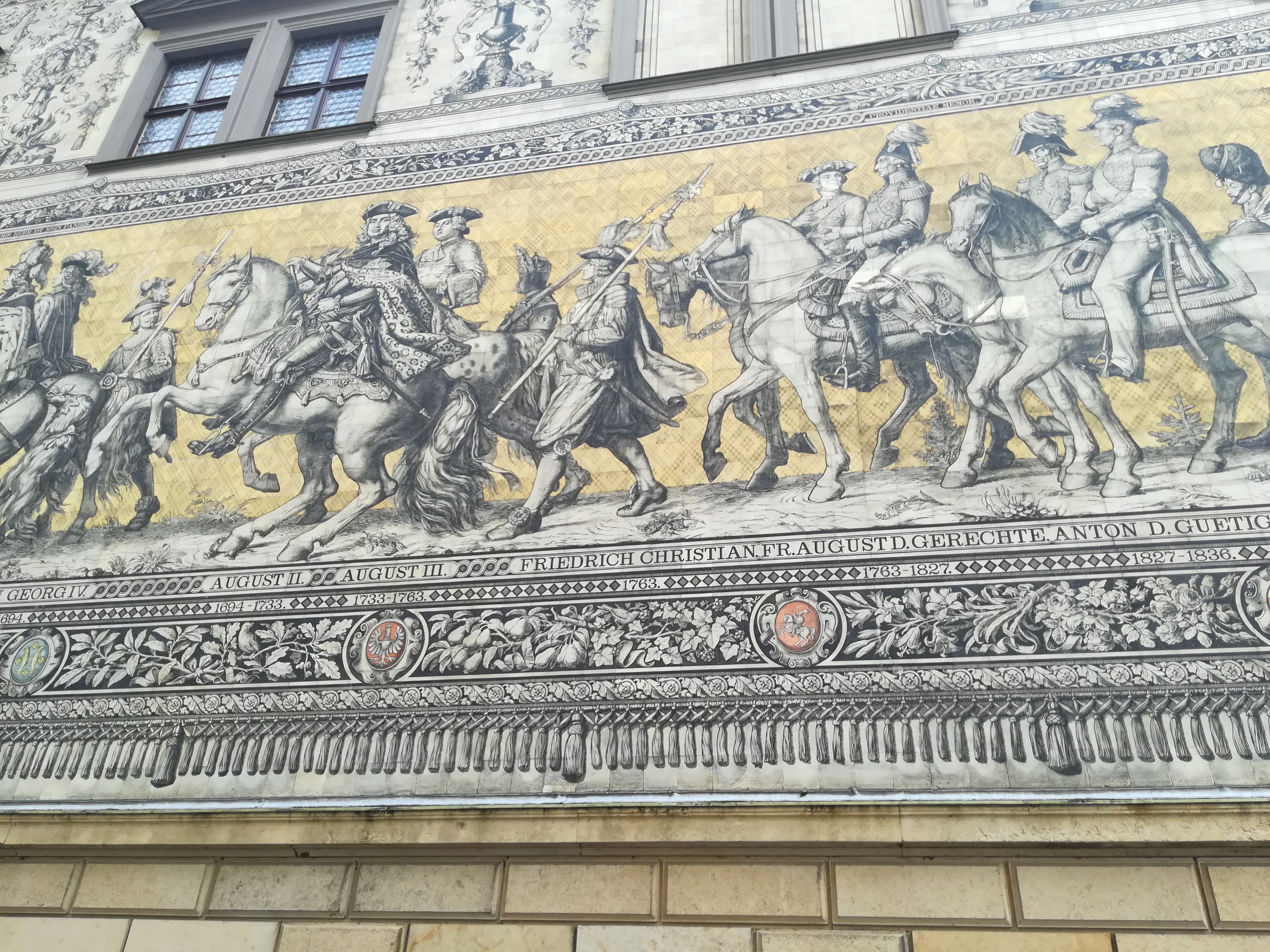 Fotografia przedstawiająca Polish rulers in the \"Prince\'s Procession\" in Dresden