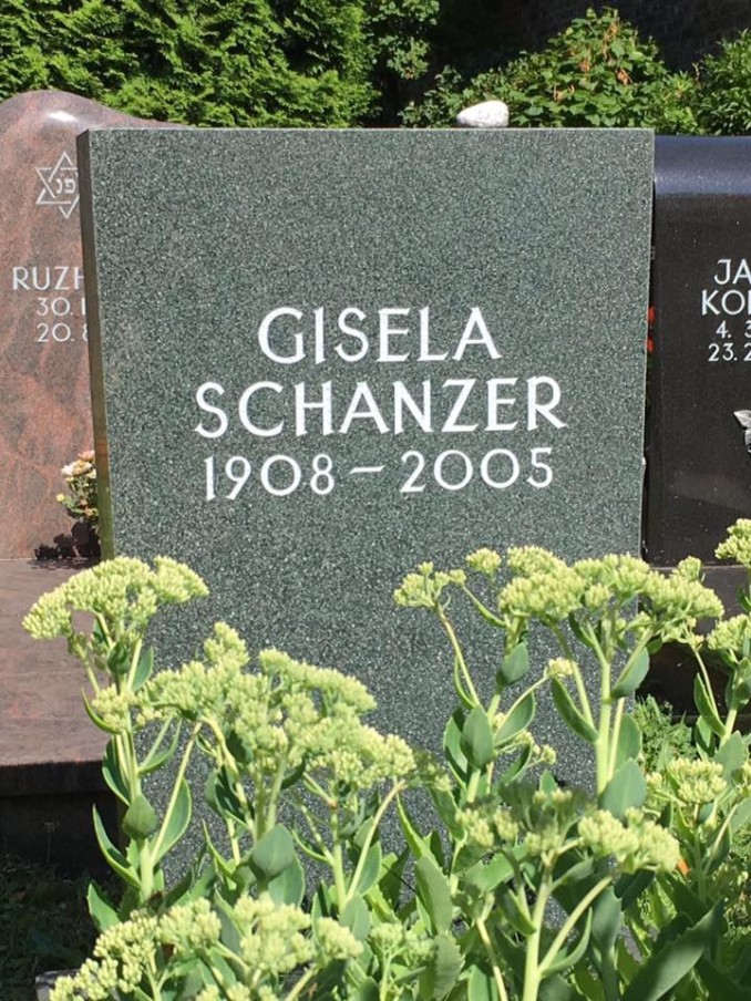 Photo montrant Tombstone of Gizela Szancerowa in Aachen