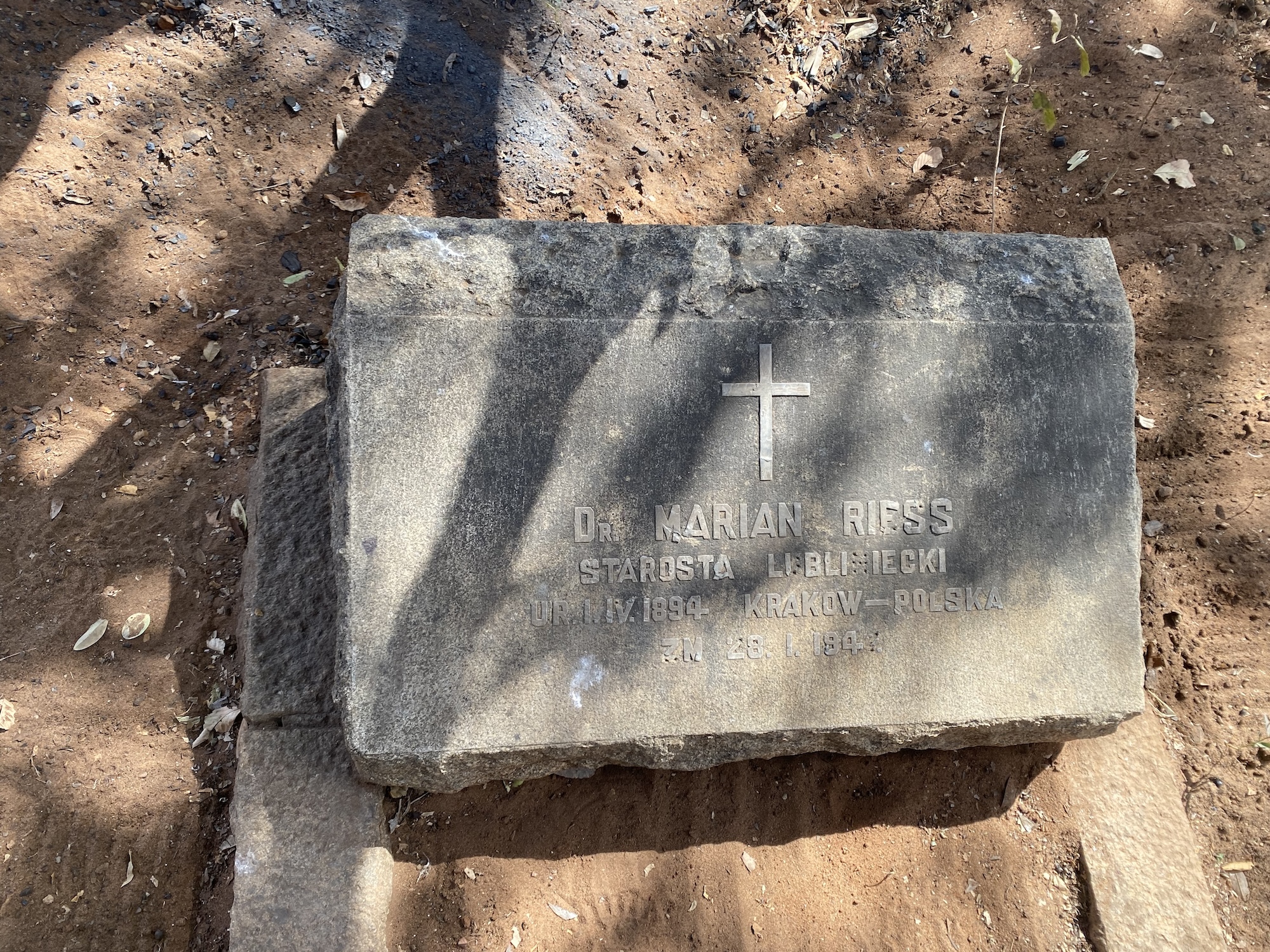 Fotografia przedstawiająca Polska kwatera na cmentarzu w Livingstone (Zambia)