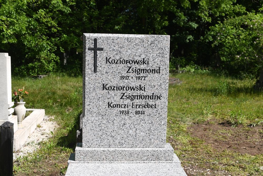 Fotografia przedstawiająca Tombstone of the Koziorowski family
