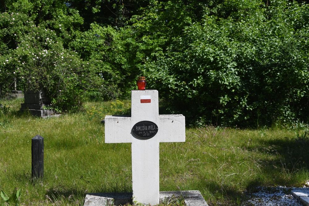 Photo montrant Tombstone of Aniela Pawelska