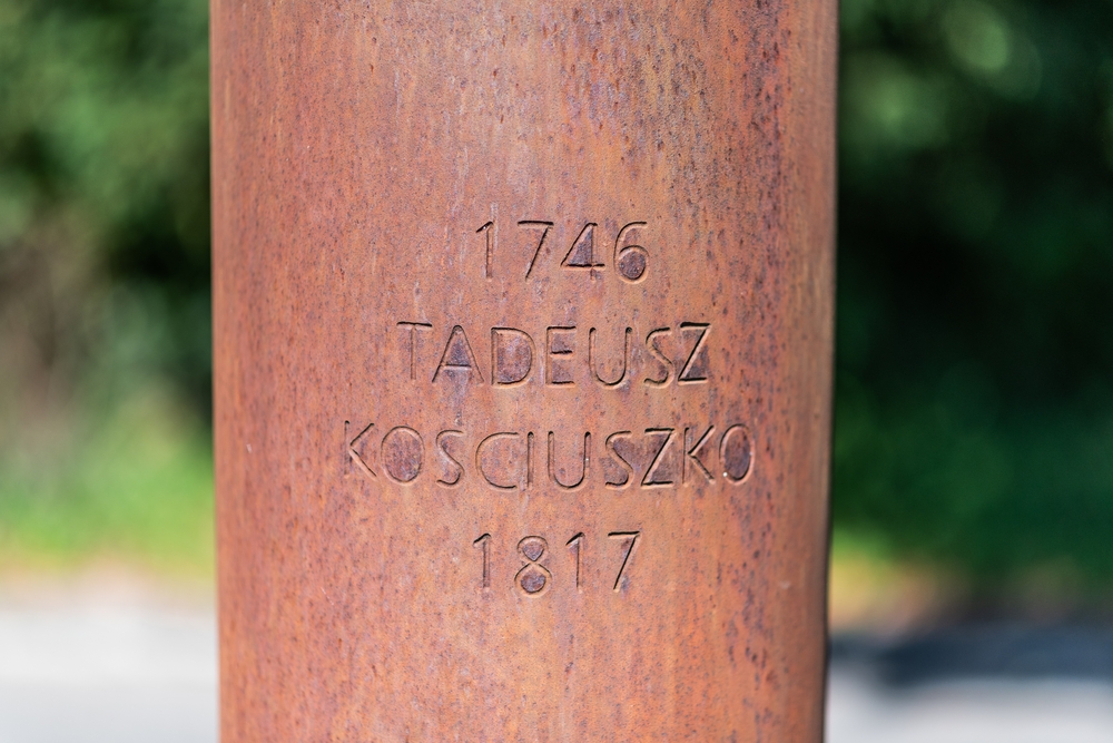 Fotografia przedstawiająca Monuments to Tadeusz Kościuszko in Solura