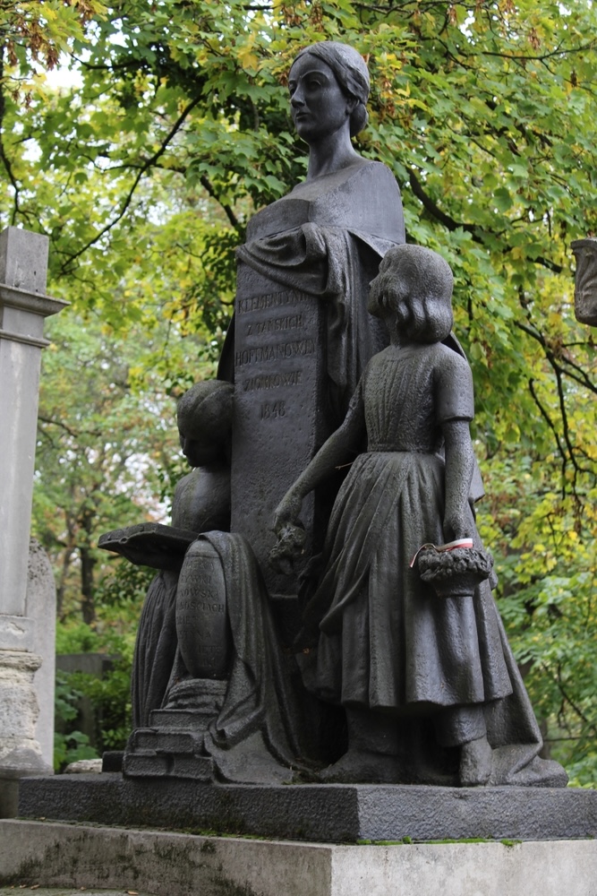 Fotografia przedstawiająca Tombstone of Klementyna Hoffmanowa, née Tańska, in the Père-Lachaise cemetery in Paris