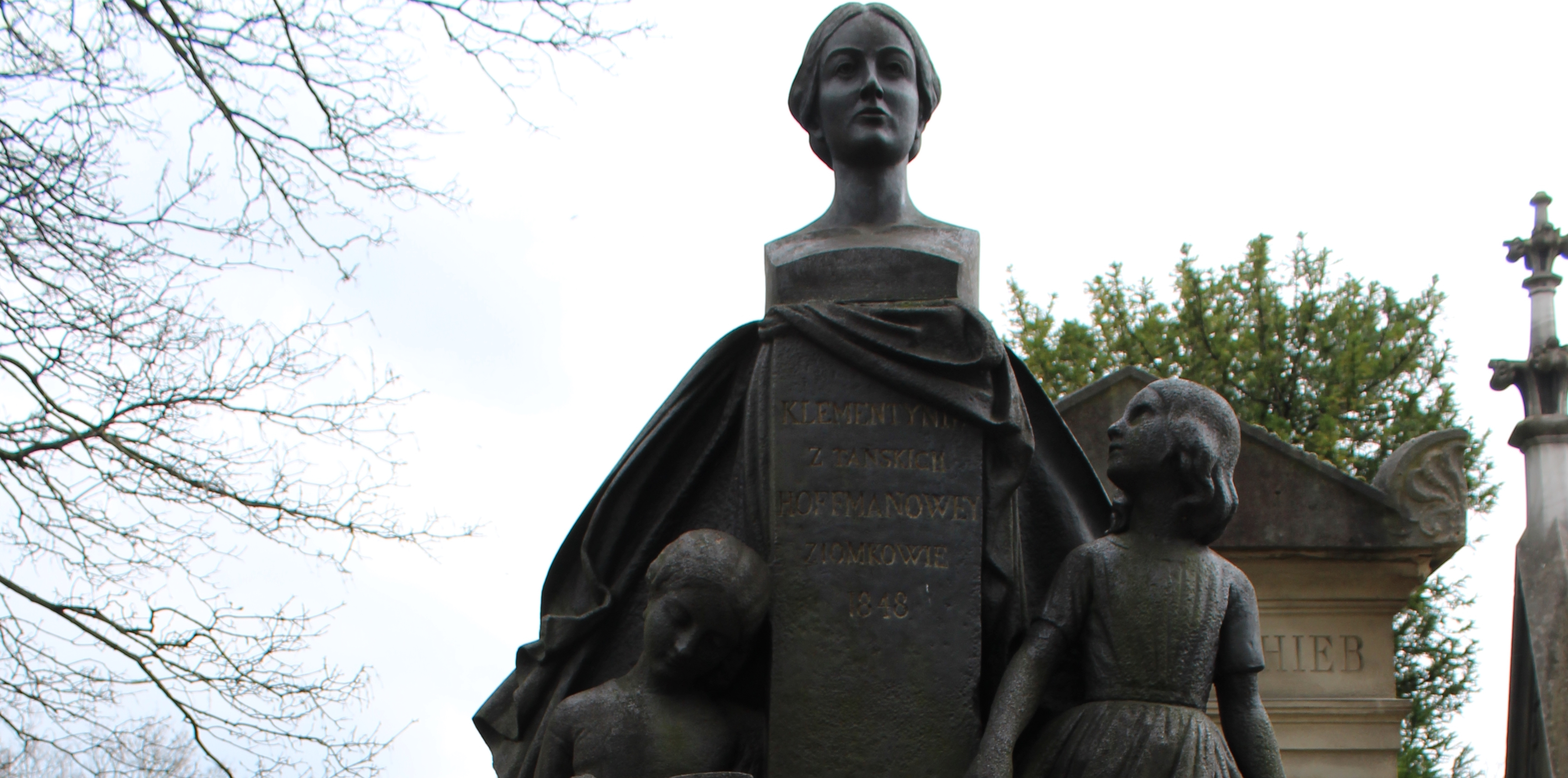 Fotografia przedstawiająca Nagrobek Klementyny z Tańskich Hoffmanowej na cmentarzu Père-Lachaise w Paryżu