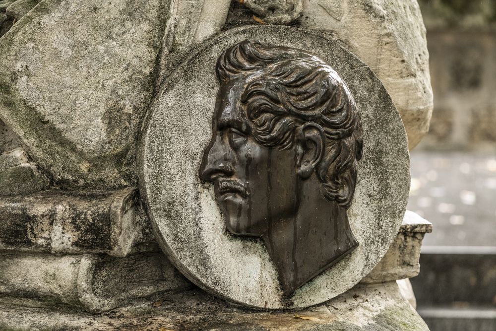 Fotografia przedstawiająca Nagrobek Juliusza Słowackiego na cmentarzu Montmartre w Paryżu