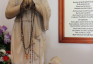 Fotografia przedstawiająca Posąg błogosławionej Germany Cousin w kościele Sainte Marie-Madeleine w Pibrac