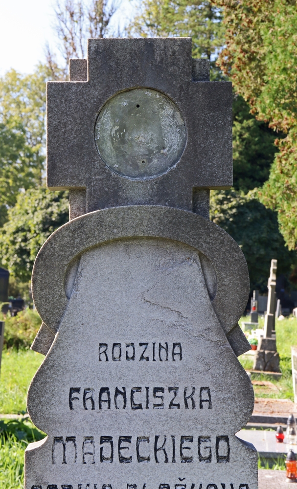 Fotografia przedstawiająca Tombstone of František Madecký and Jaroslav Blažkov
