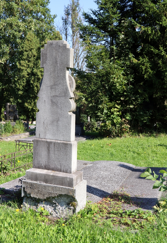 Photo montrant Tombstone of František Madecký and Jaroslav Blažkov