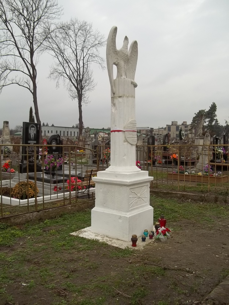 Photo montrant Grób powstańców styczniowych na cmentarzu miejskim