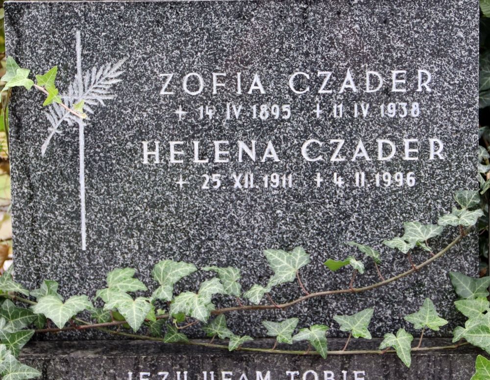 Fotografia przedstawiająca Tombstone of Helena and Zofia Czader