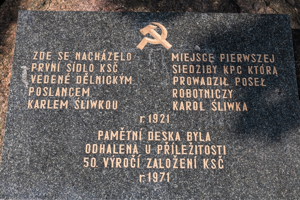 Fotografia przedstawiająca Monument commemorating the existence of the first headquarters of the CCP in Karviná