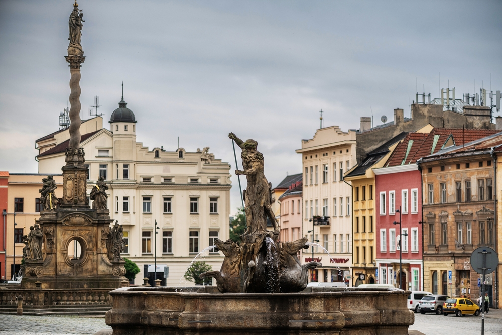 Photo montrant Fountains of Neptune and Hercules in Olomouc