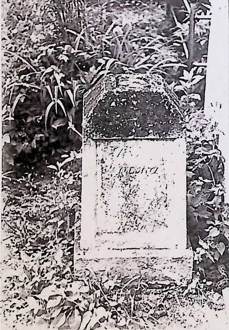 Photo montrant Tombstone of Iza Toboska