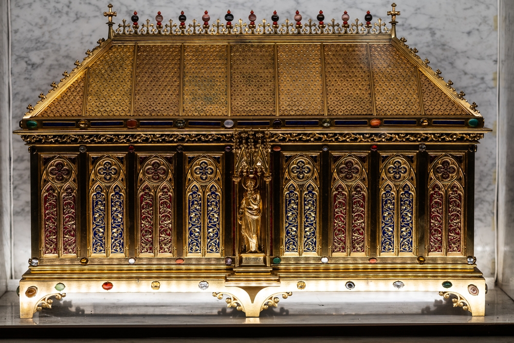 Photo montrant Worship of St John Sarkander and his relics in St Wenceslas Cathedral