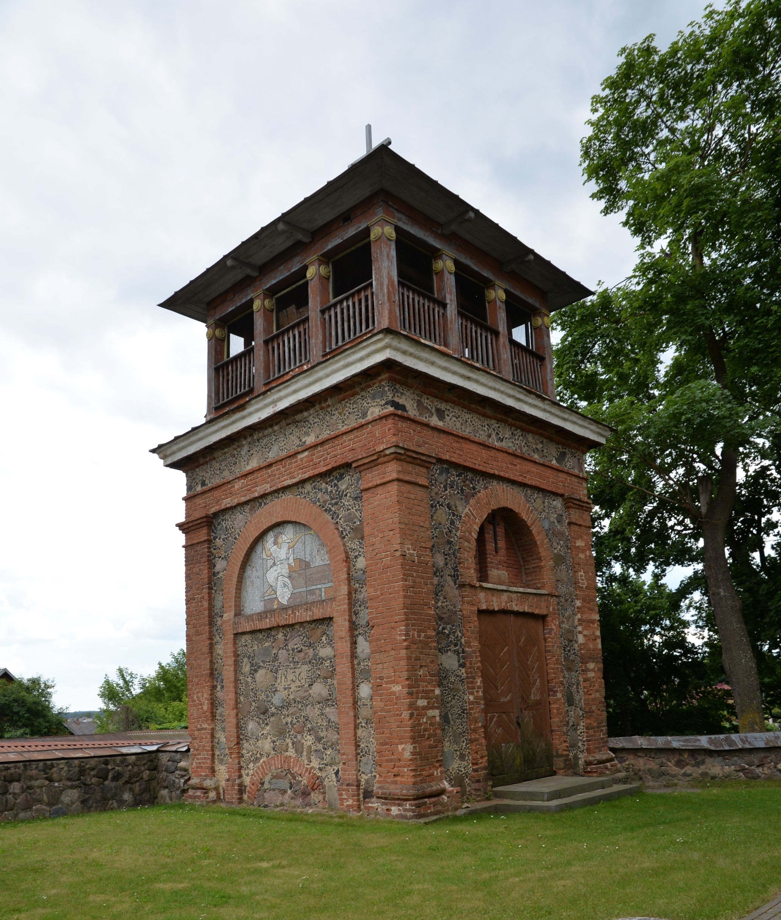 Photo montrant Church of Sts. Peter and Paul in Wiłkomierz