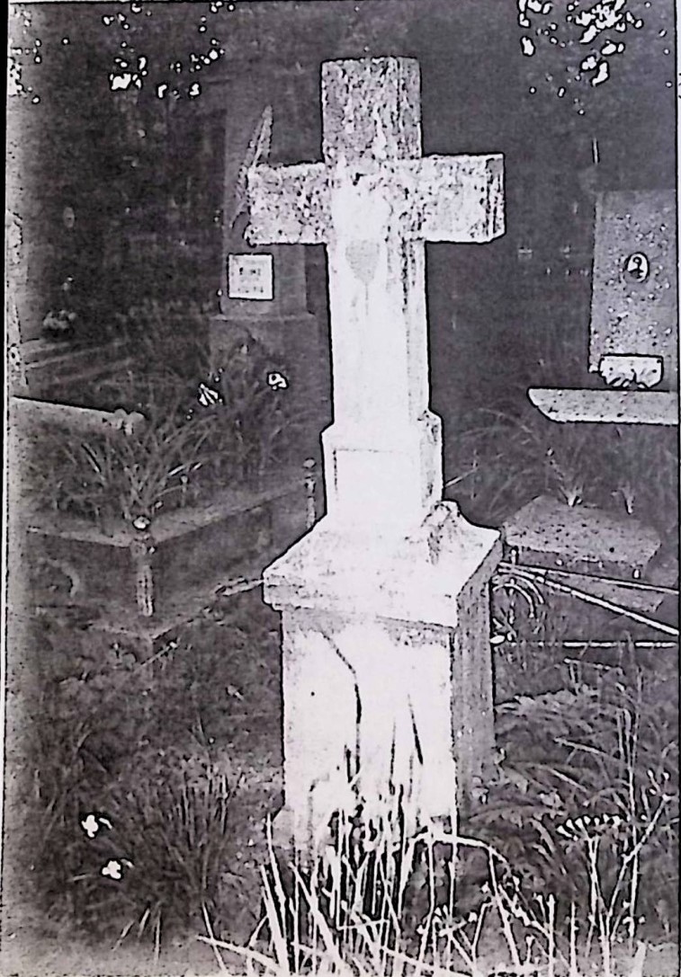 Photo showing Tombstone of Aniela Piotroska