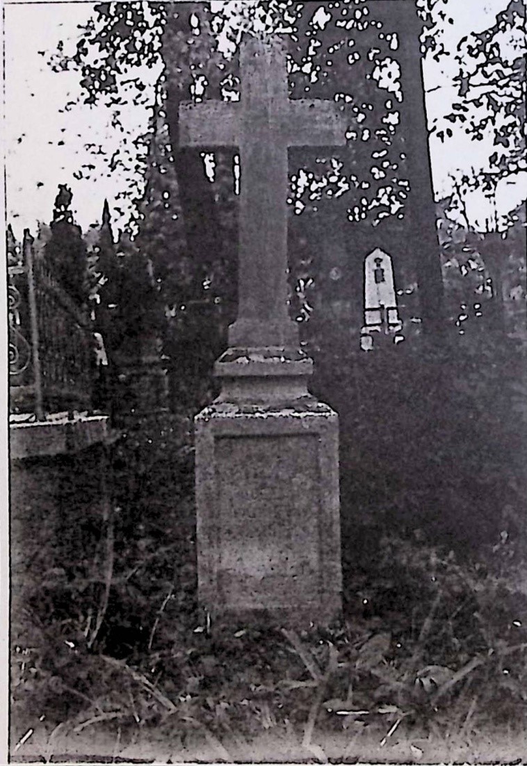 Photo montrant Tombstone of Adela Faikiel