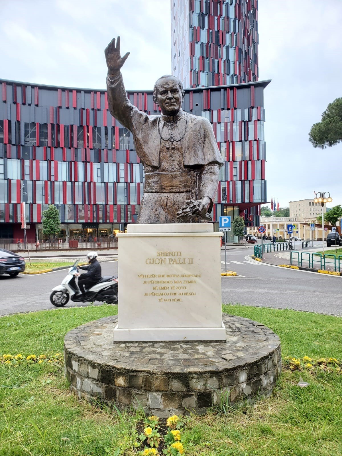 Fotografia przedstawiająca John Paul II and the Polish cultural heritage