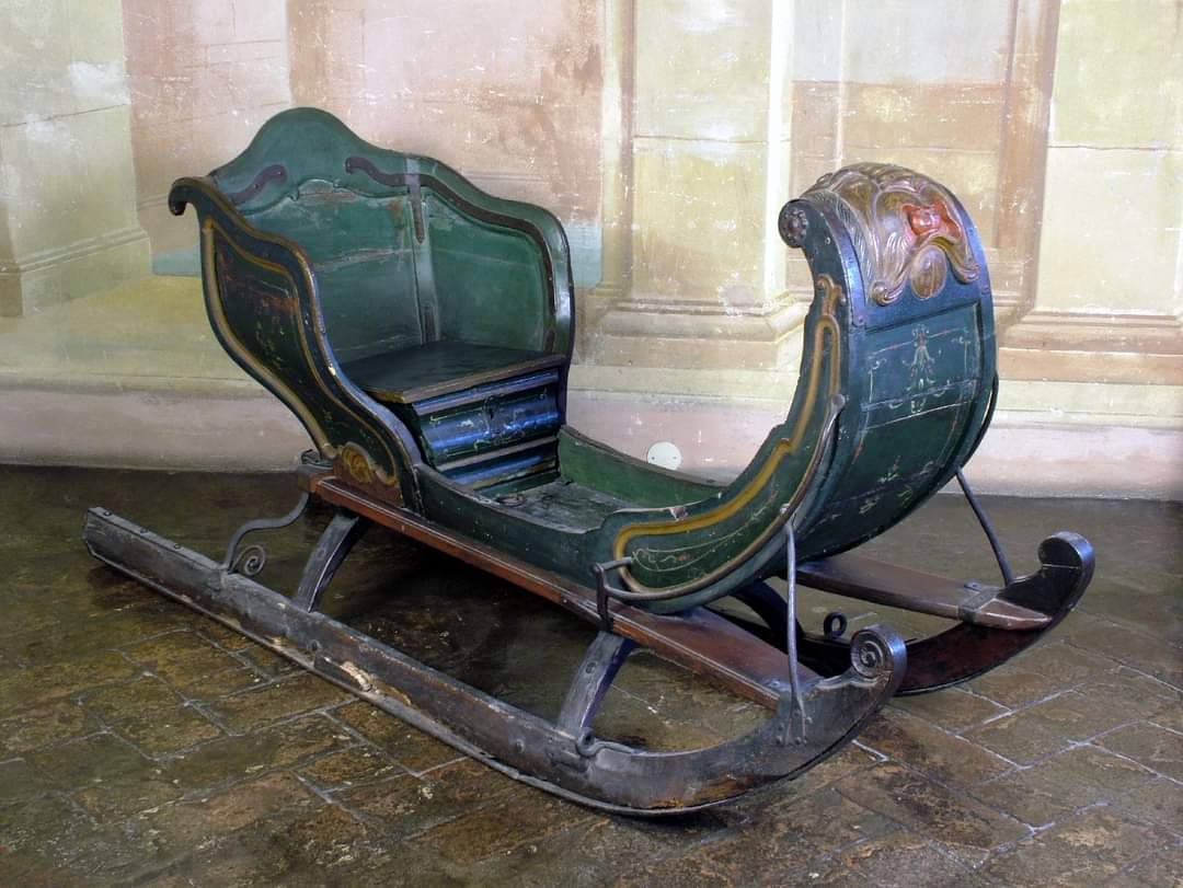 Photo montrant Maria Kazimiera Sobieska\'s sleigh at Palazzo Albergatti in Zola Predosa