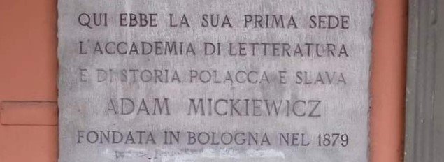 Fotografia przedstawiająca Plaque commemorating Adam Mickiewicz in Bologna