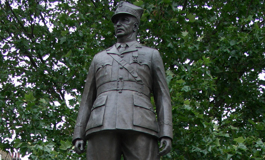 Photo montrant Monument à Władysław Sikorski à Londres