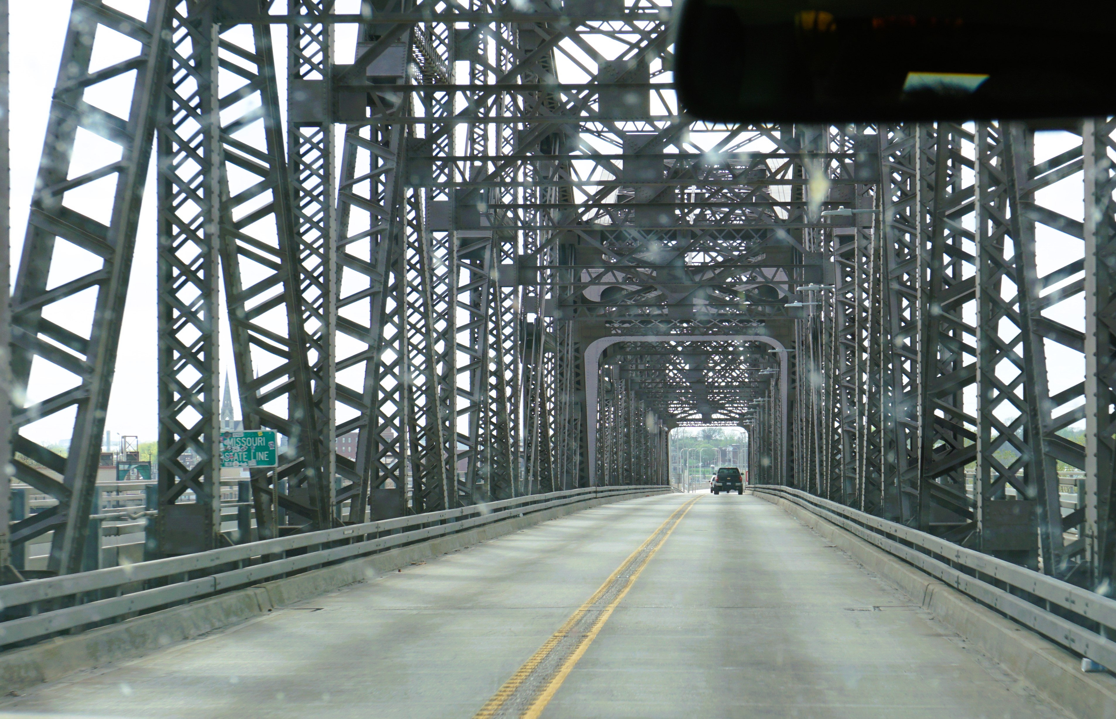 Fotografia przedstawiająca McKinley Bridge in St. Louis