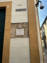 Fotografia przedstawiająca Plaque commemorating Stanislaw Lorentz in Havana