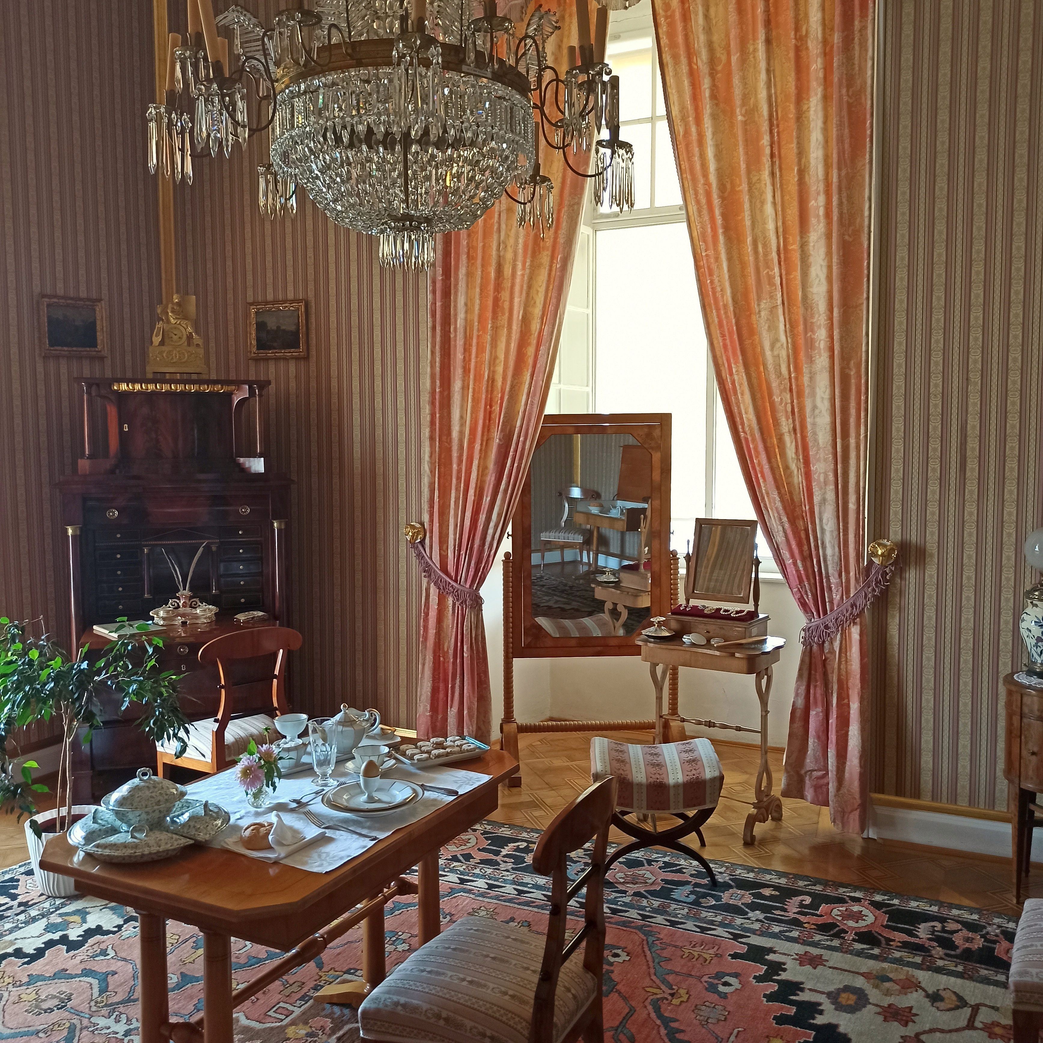 Fotografia przedstawiająca Flats of the Mniszek-Stadnický family in the chateau in Vranov nad Dyje