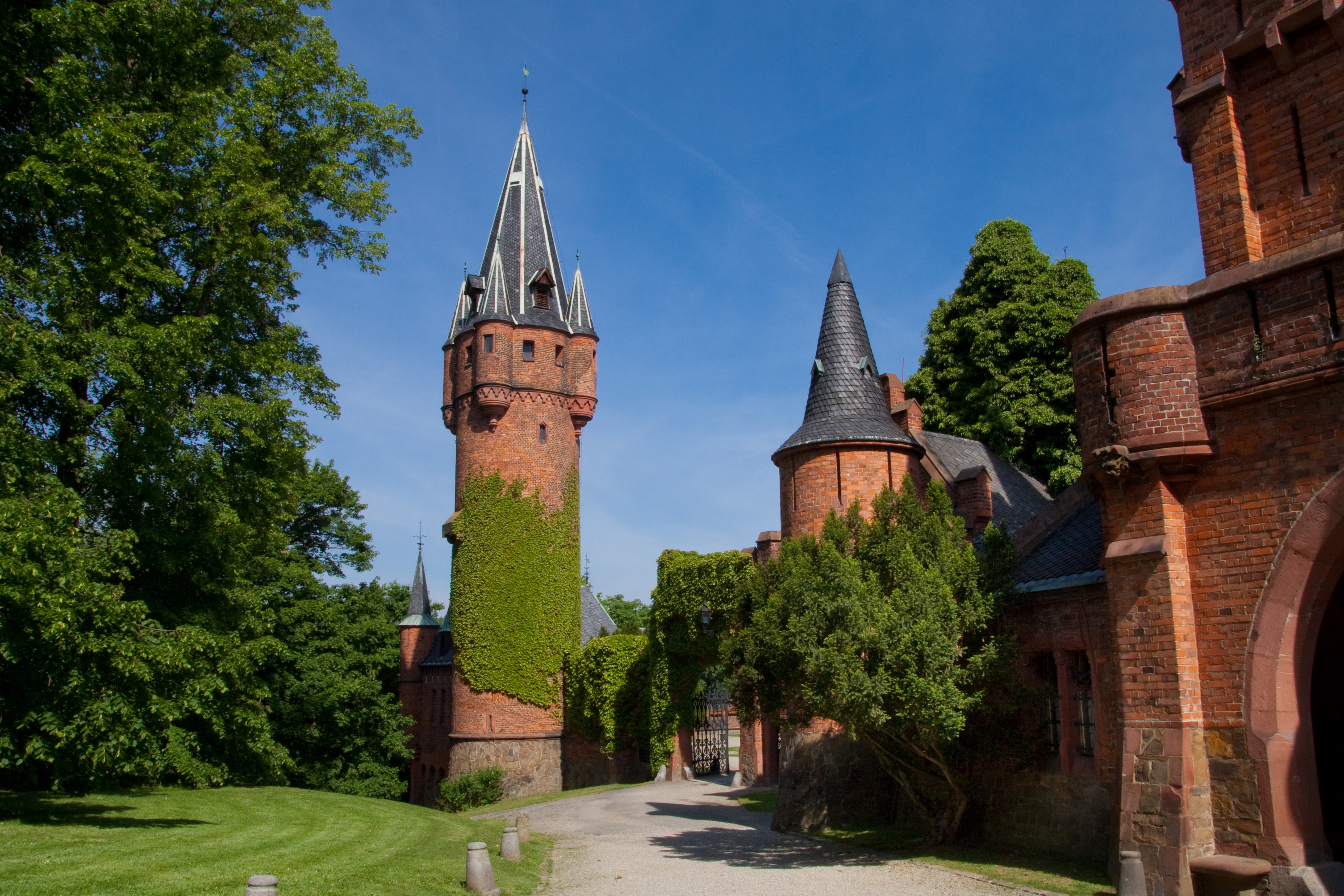 Photo montrant Le château rouge de Hradec nad Moravicí