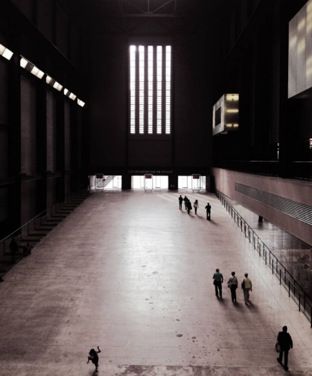 Fotografia przedstawiająca Prace polskich artystów w kolekcji Galerii Tate Modern w Londynie